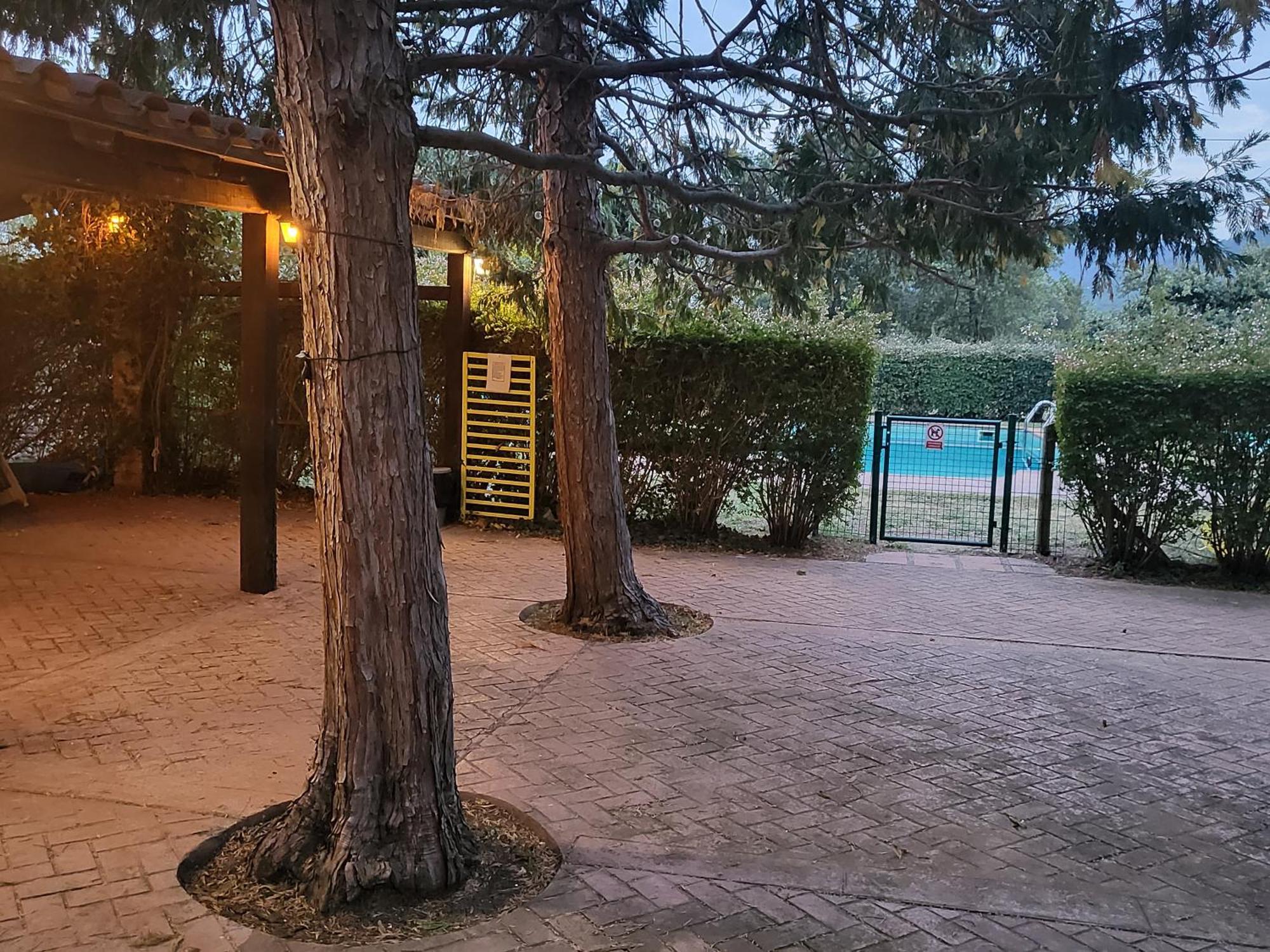 Hotel Pasteral Riu Ter La Cellera de Ter Luaran gambar